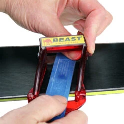 Base BEAST 19 Base BEAST -Finest Ski Equipment BEAST Base In Use RedwStone