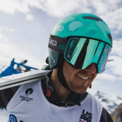 Shred Basher Ultimate FIS Helmet 31 Shred Basher Ultimate FIS Helmet -Finest Ski Equipment Shred Ultimate Basher HEBSUO35 2